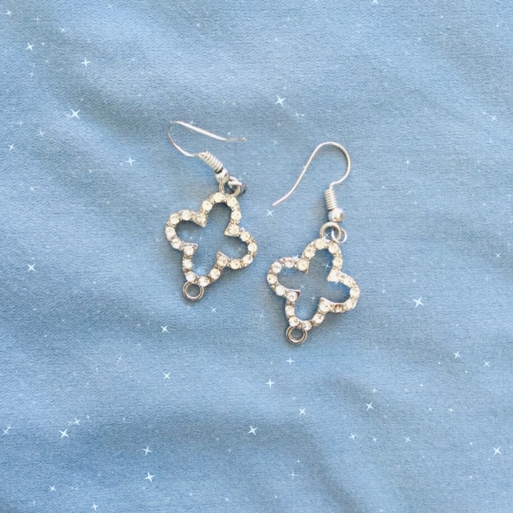👽80s Silver-Sparkle Hoop Type Earrings